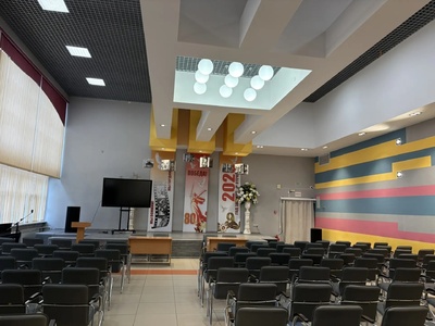 Актовый зал,2 этаж